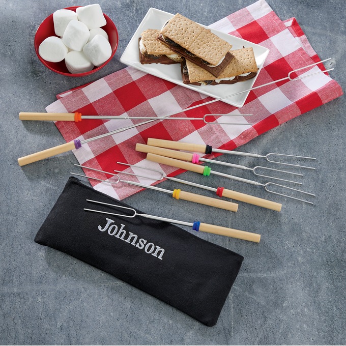 Set of 8 Roasting Forks with Storage Bag, , large
