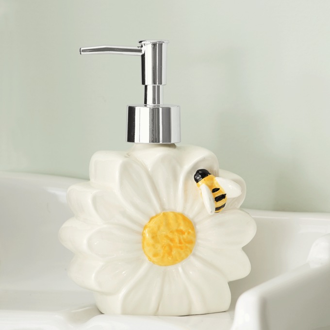 Daisy Bee Soap Pump, , large