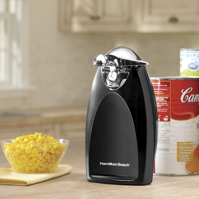 Electric can opener in store 2025