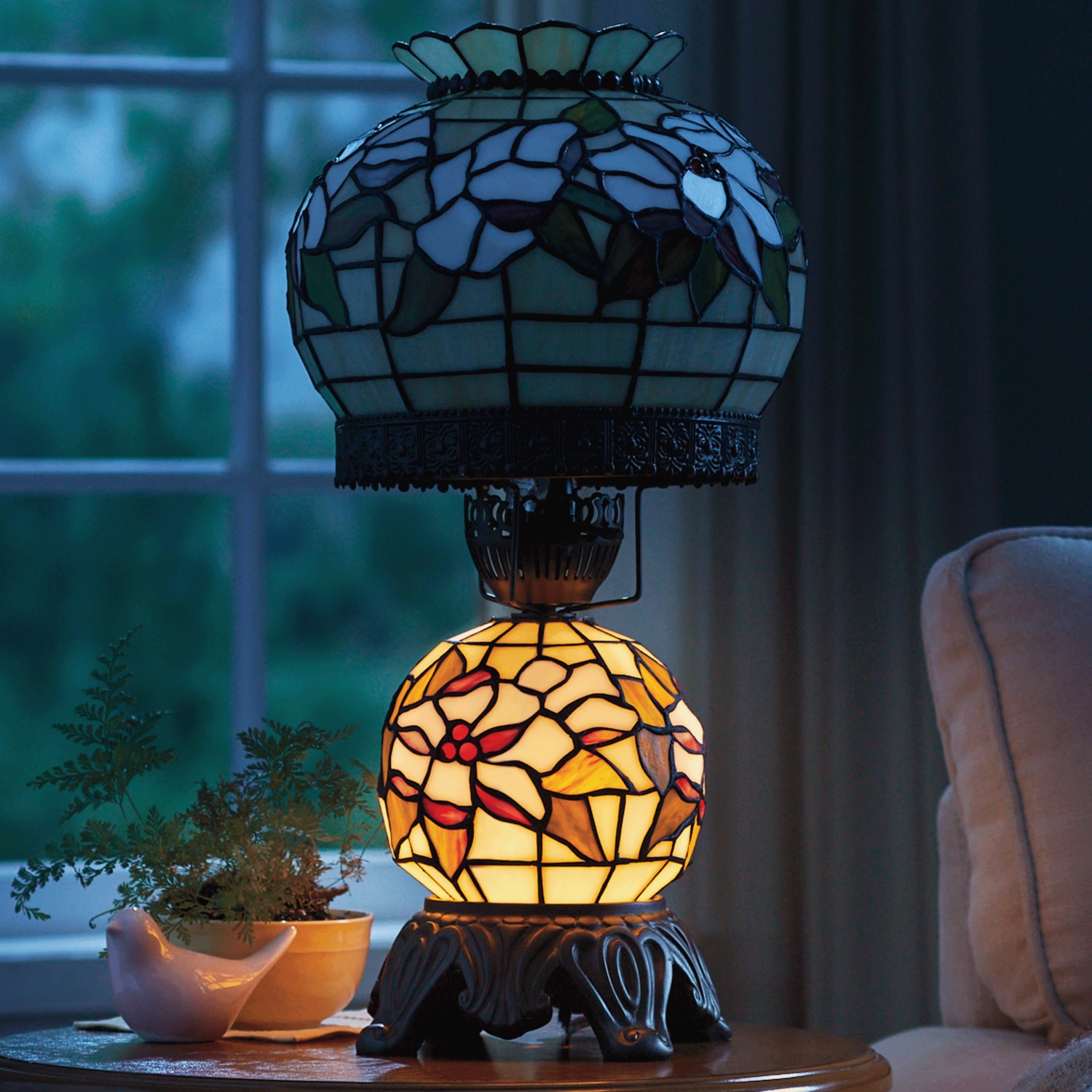 Tiffany hurricane lamp online