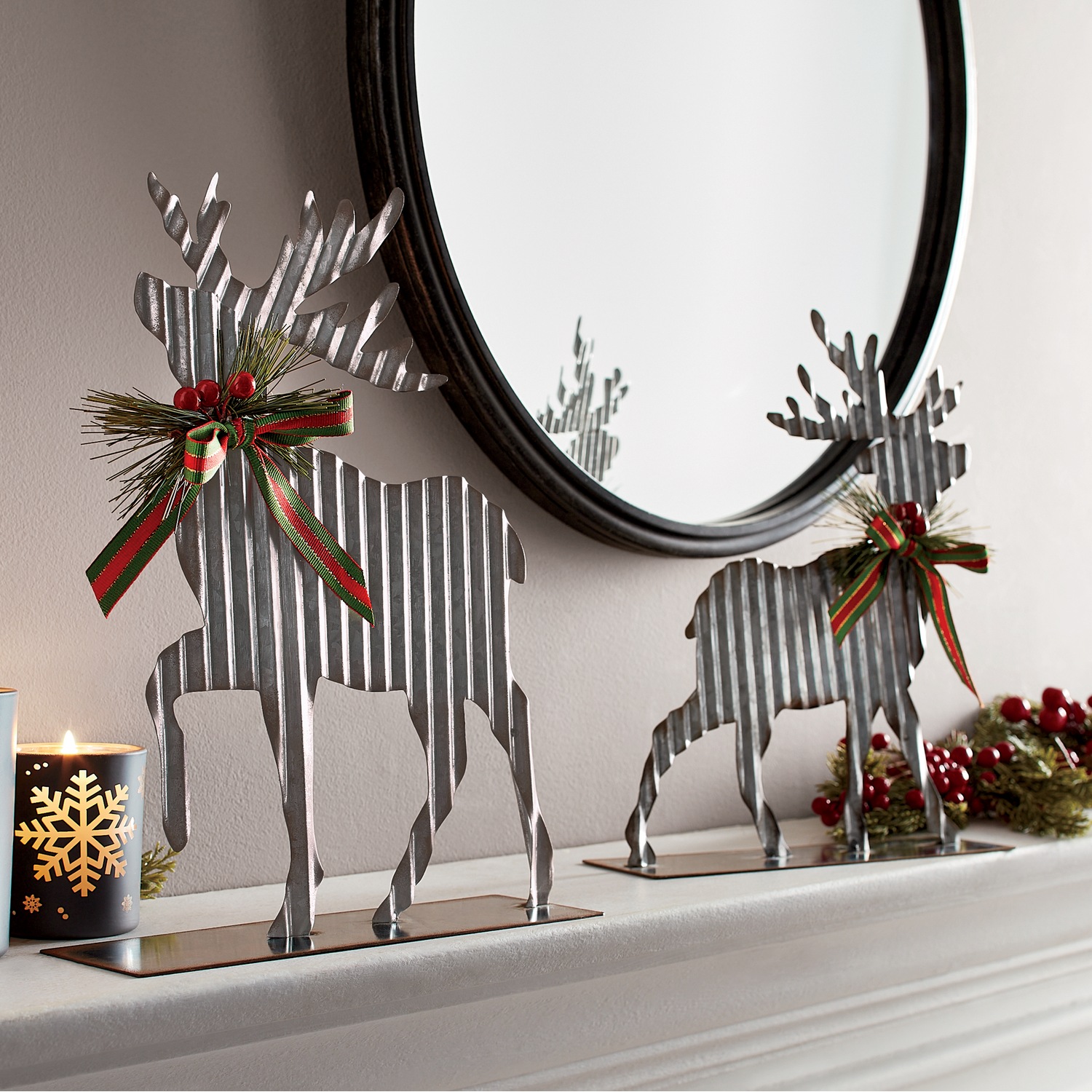 Set of 2 Metal Christmas Deer Montgomery Ward