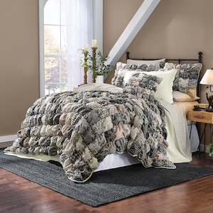 Farmhouse Puff Oversized Quilt Bundle - Full/Queen, , large