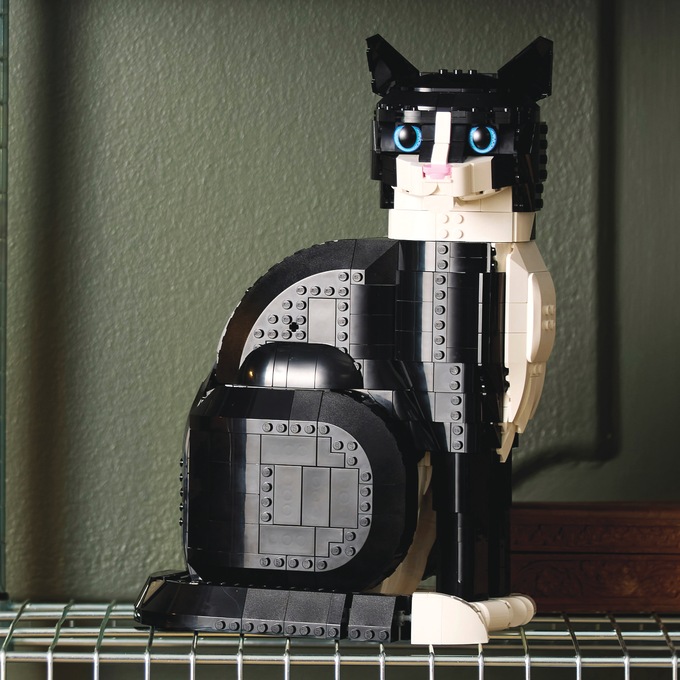 LEGO Ideas Tuxedo Cat, Black, large