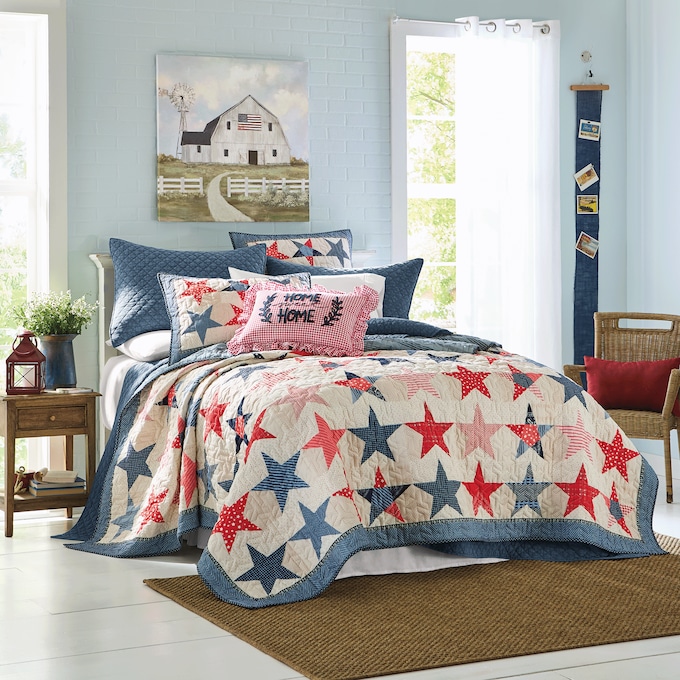 Stars and Stripes Oversized Quilt, , large