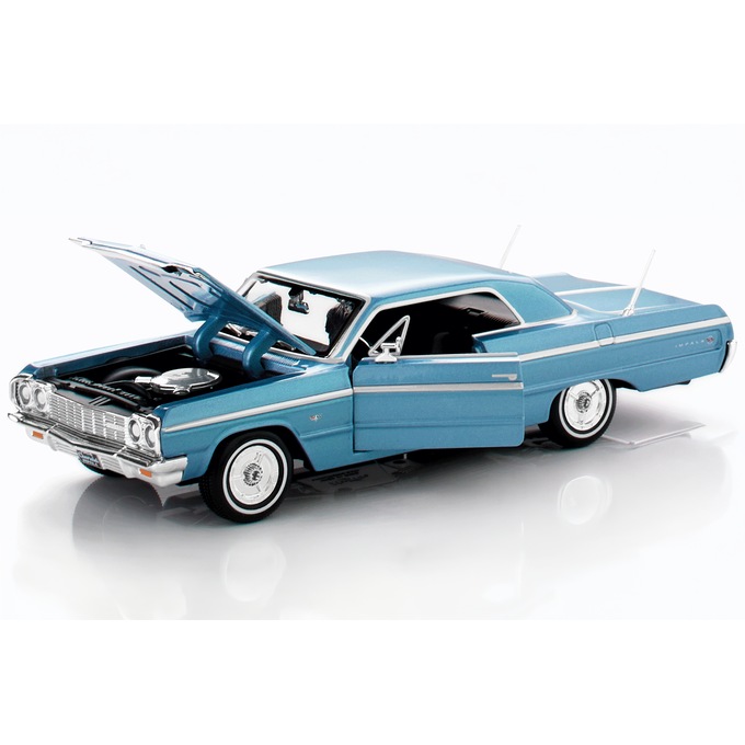 1:26 Scale Die Cast Model Chevy Muscle Car, , large