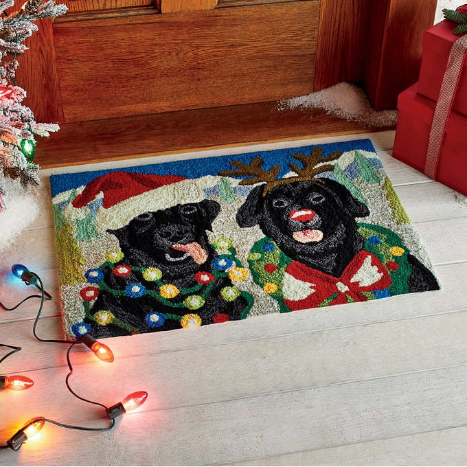 Holiday Dogs Hand Hooked Indoor/Outdoor Mat - 20 X 30