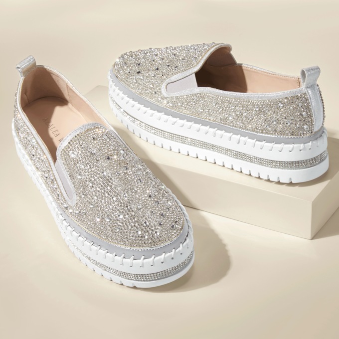 Azalea Wang Brittany Slip-On | Montgomery Ward