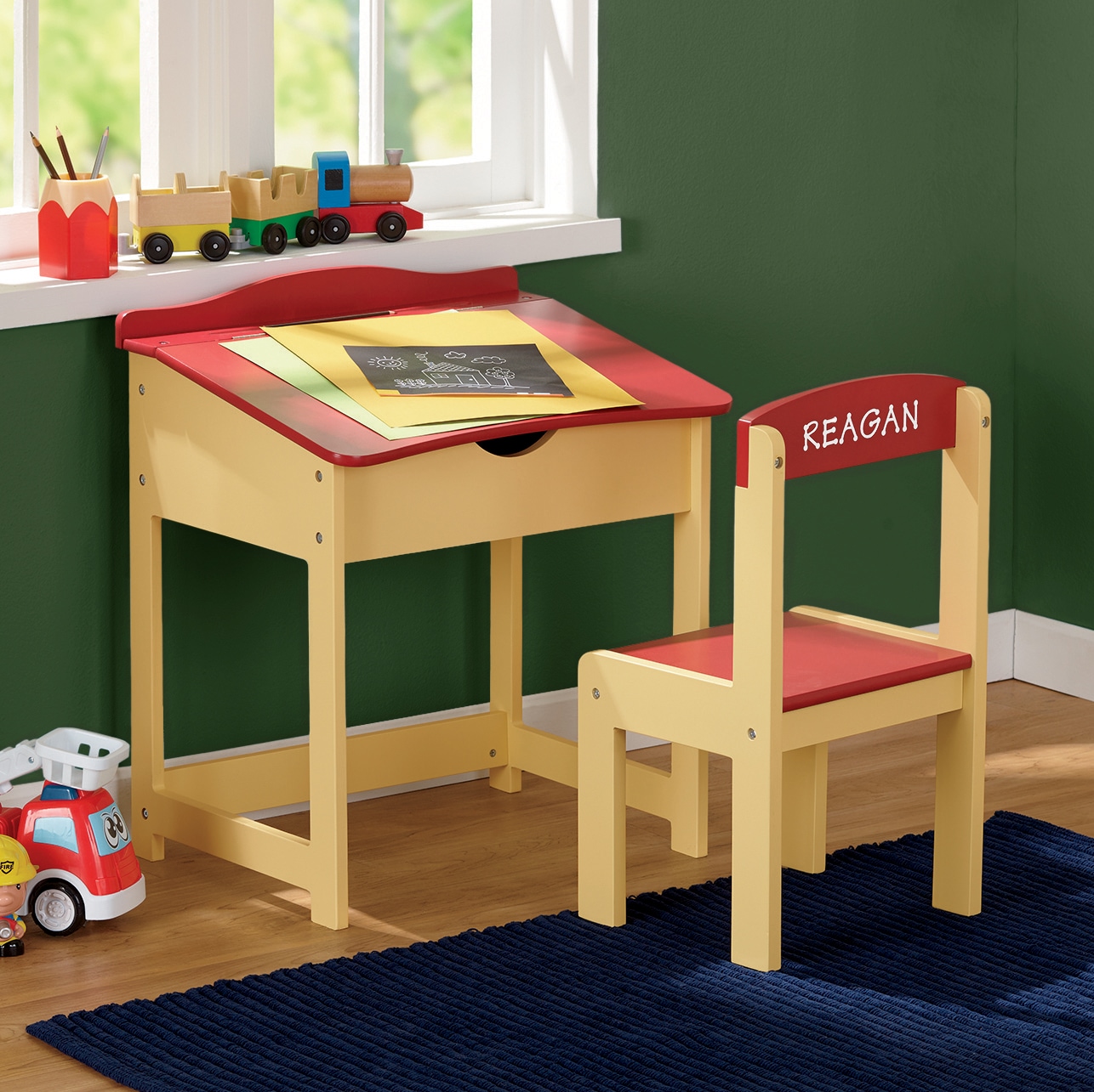 childs desk