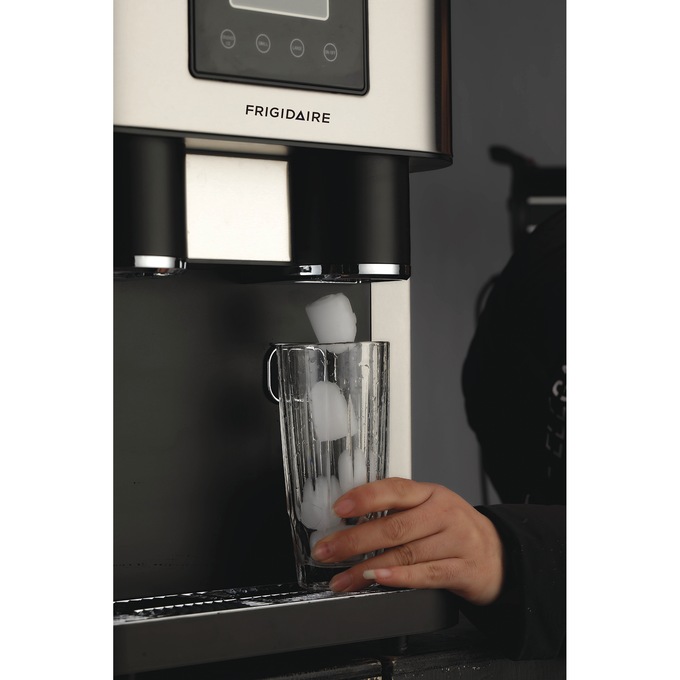 Frigidaire 3-in-1 Crushed/Cubed Ice Maker, , large