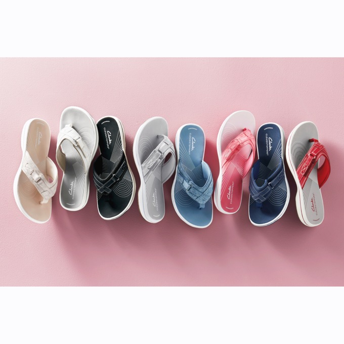 Clarks Women's Breeze Sea Thong, , large