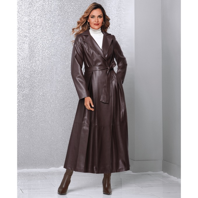 Leah Trench, , large