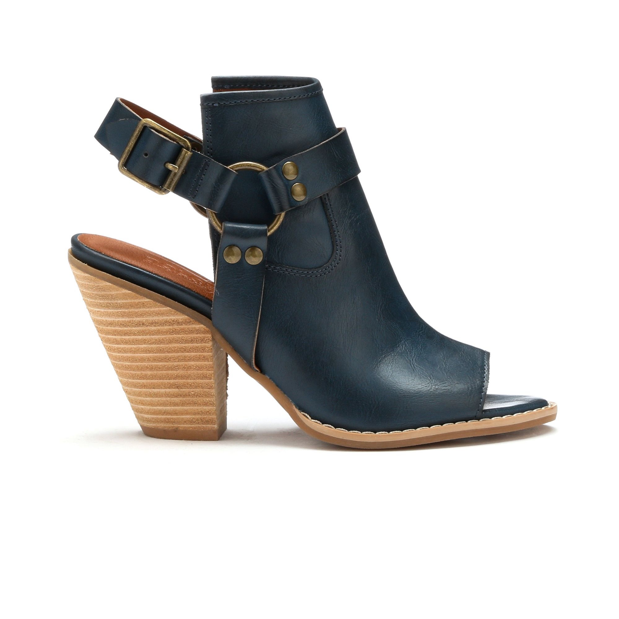 Mojo moxy sondra wedge booties clearance