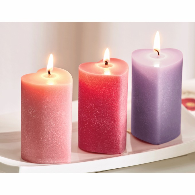 Set of 3 Heart-shaped Candles, , large