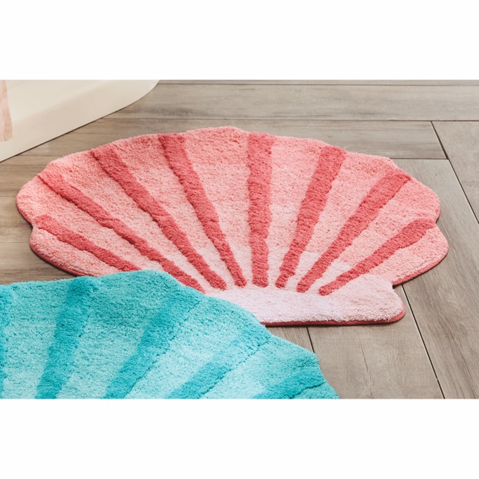 Seashell-Shaped Bath Mat, Coral, large