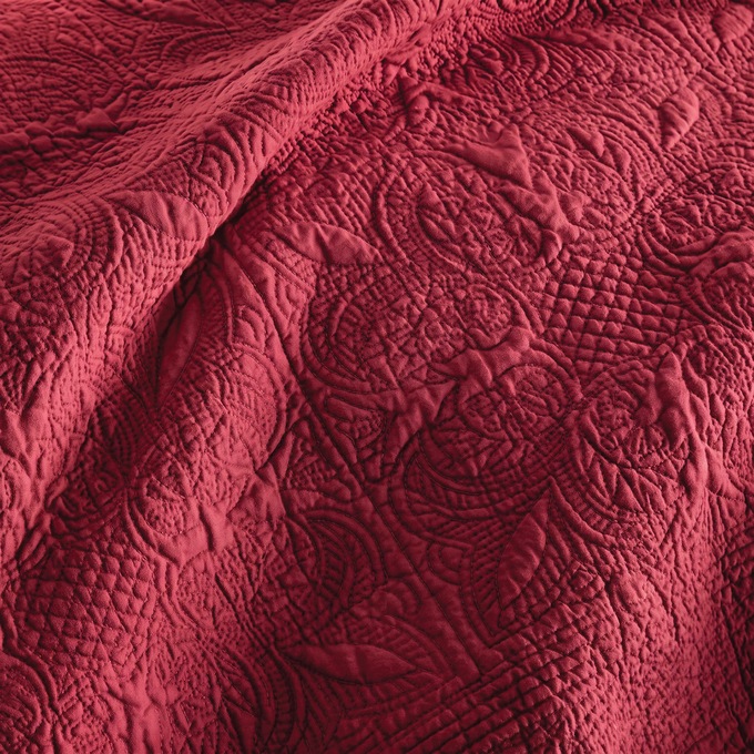 Chateau Oversized Reversible Cotton Quilt, , large