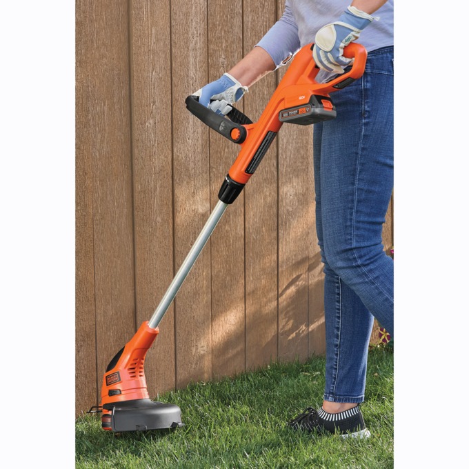 BLACK+DECKER 20V 3-in-1 Cordless Mower/Trimmer, , large