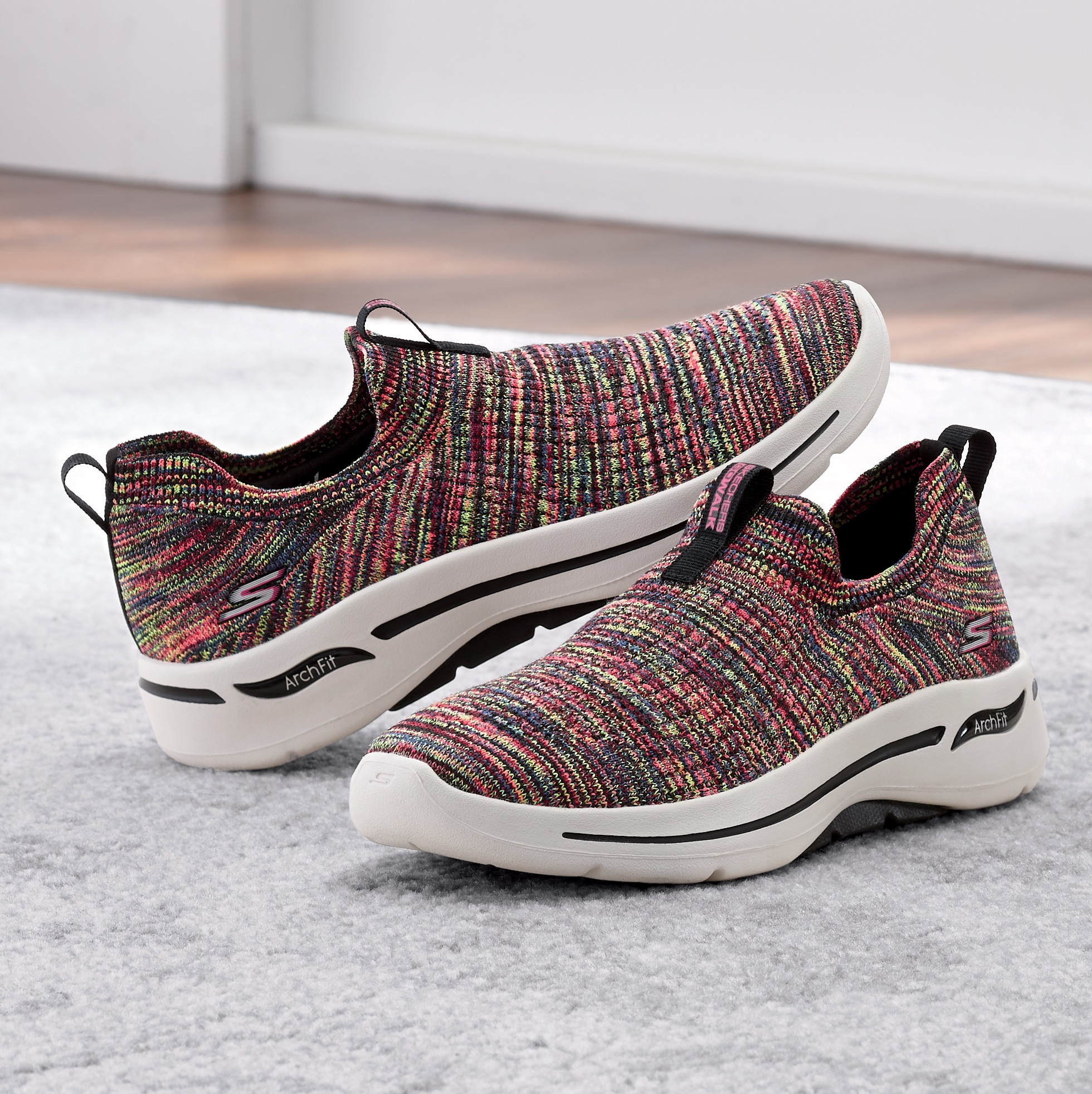 rainbow skechers go walk