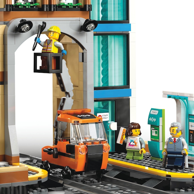 LEGO City Central Train Station, , large