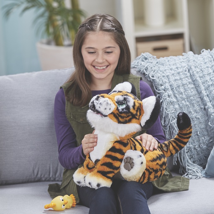 FurReal Friends Tyler Tiger by Hasbro Montgomery Ward