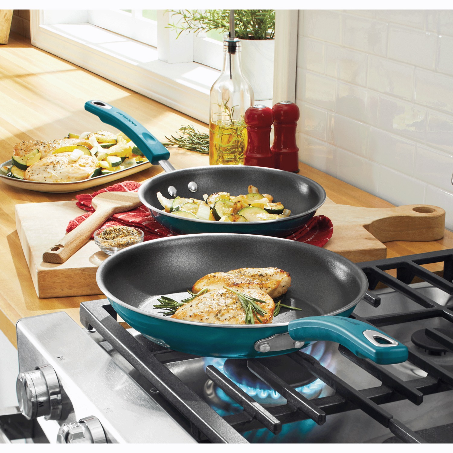 Set of 2 Rachael Ray Skillets Montgomery Ward