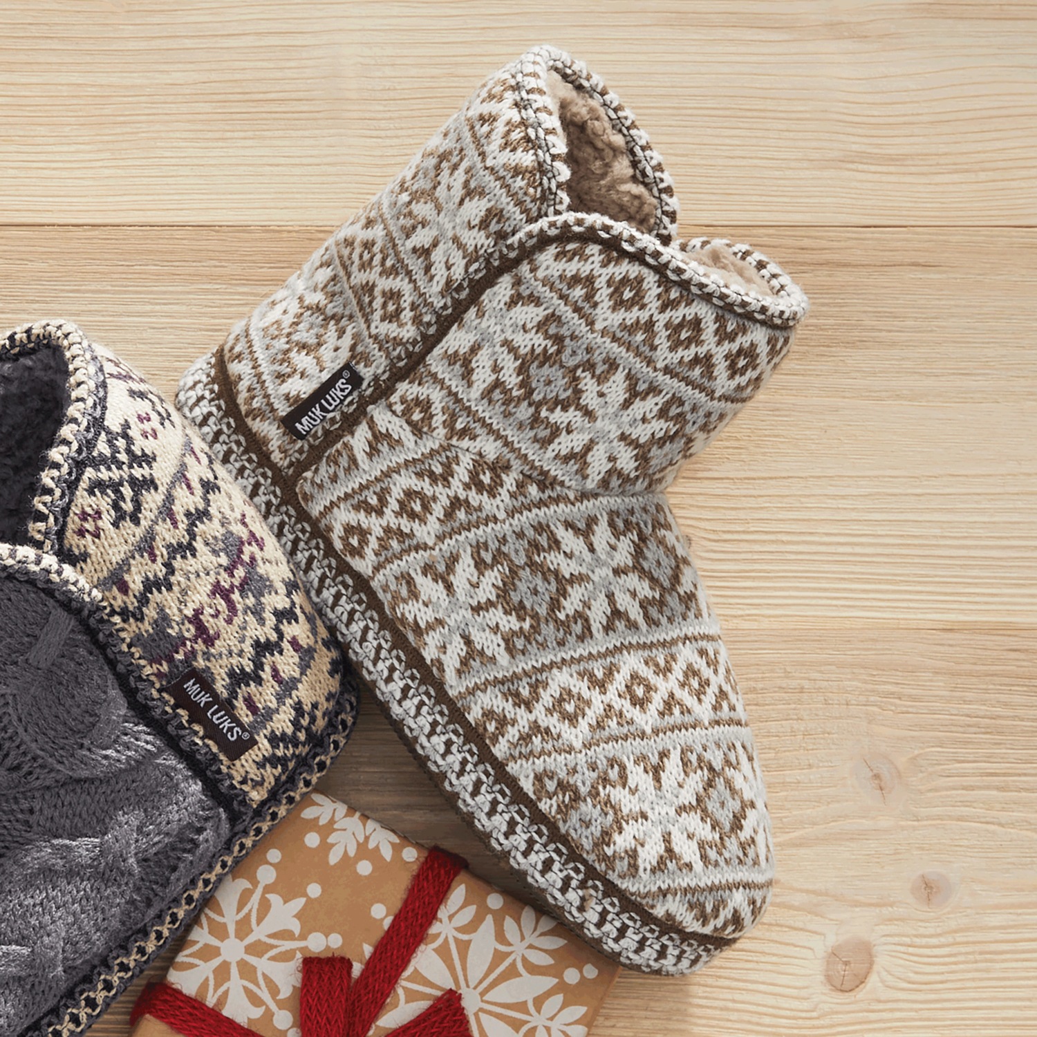 Muk luks women's leigh bootie slippers outlet