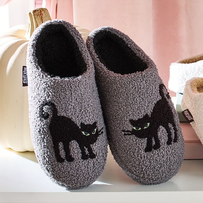 MUK LUKS Women's Halloween Slipper, , large