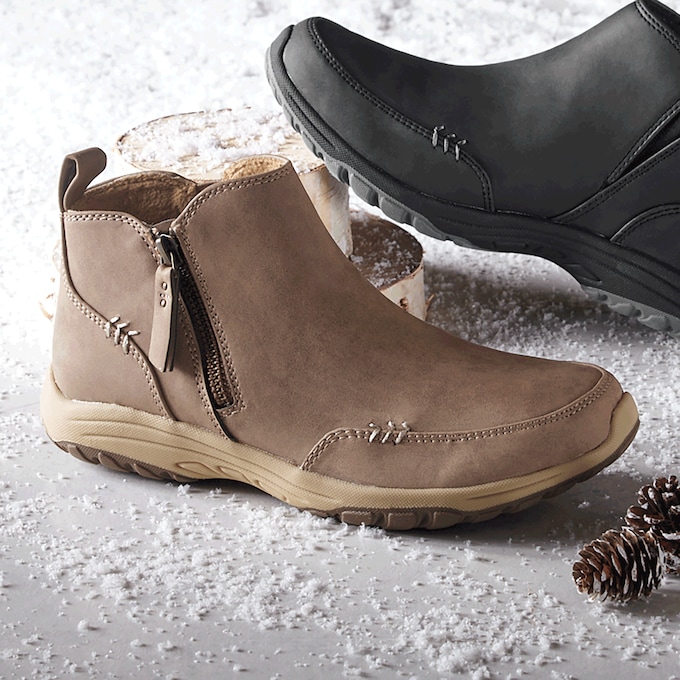 Skechers Women's Relaxed-Fit Reggae Fest 2.0 Zip-On-By Bootie, , large