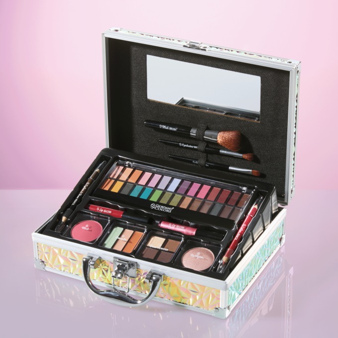 Michael Giordano 48-Piece Glam & Glow Cosmetic Case, Multi, large