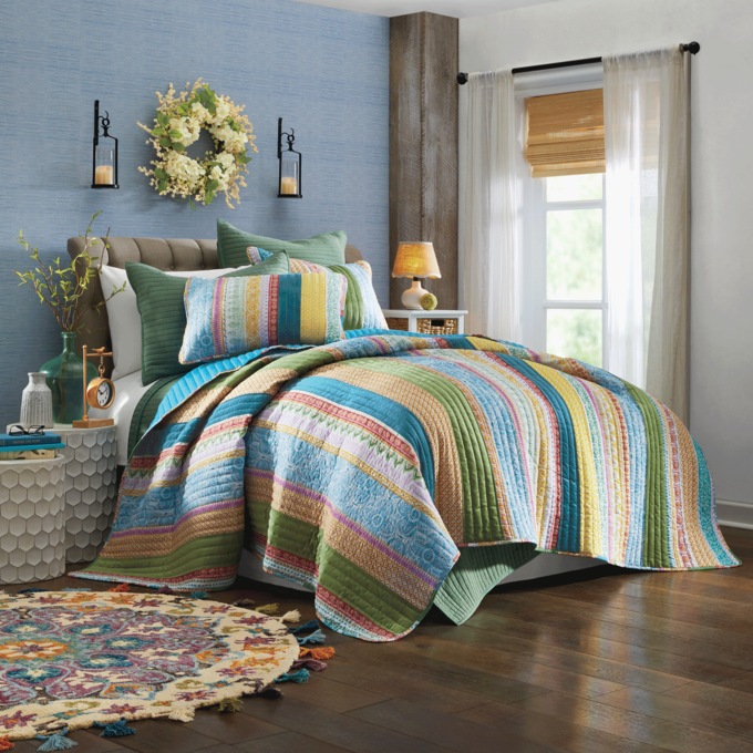Charleston Oversized Quilt, , large