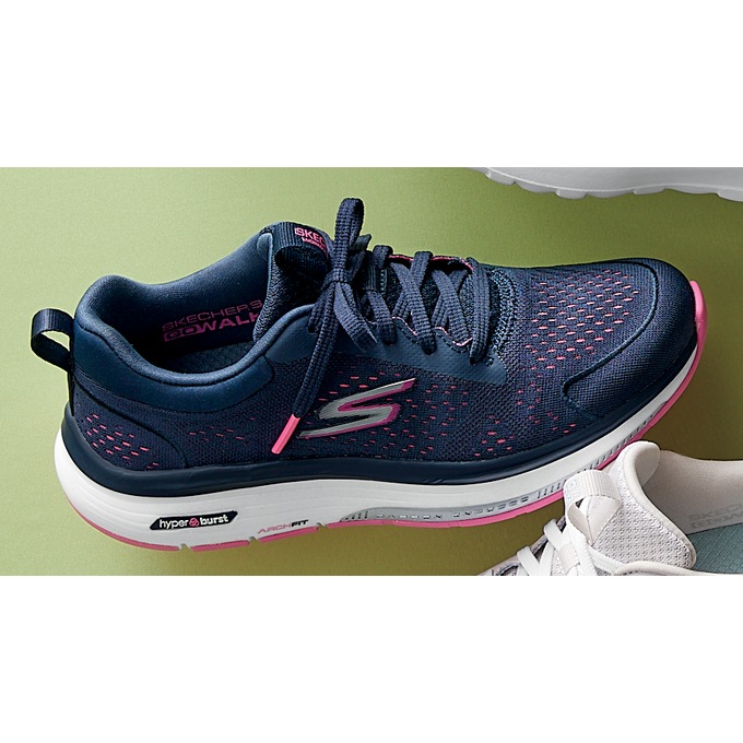 Skechers Women&#39;s GOwalk Workout Walker - Outpace Lace-Up, , large