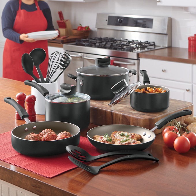 Farberware 14-Piece Smart Control Cookware Set