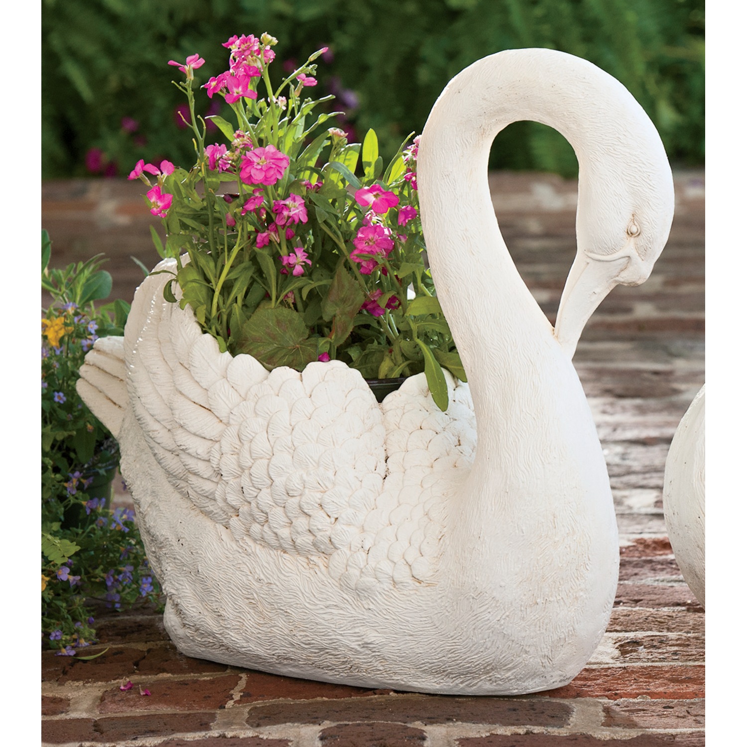 Swan Planters | Montgomery Ward