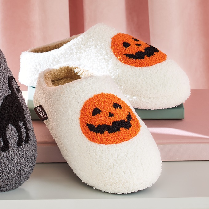 MUK LUKS Women's Halloween Slipper, , large