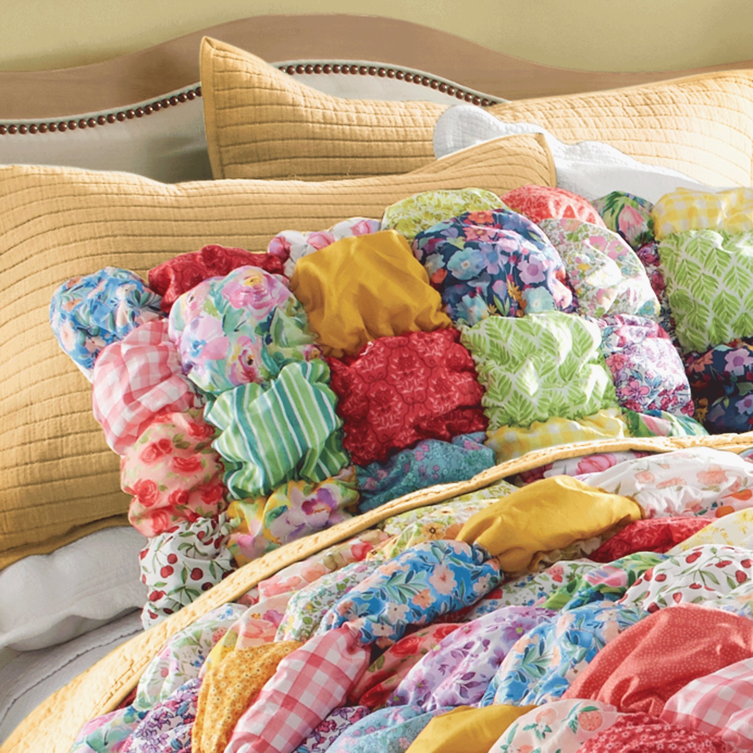 Harlow Puff Oversized Quilt, Sham and Accent Pillow | Montgomery Ward