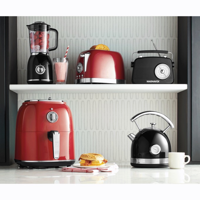 Smeg Red Retro Electric Kettle + Reviews