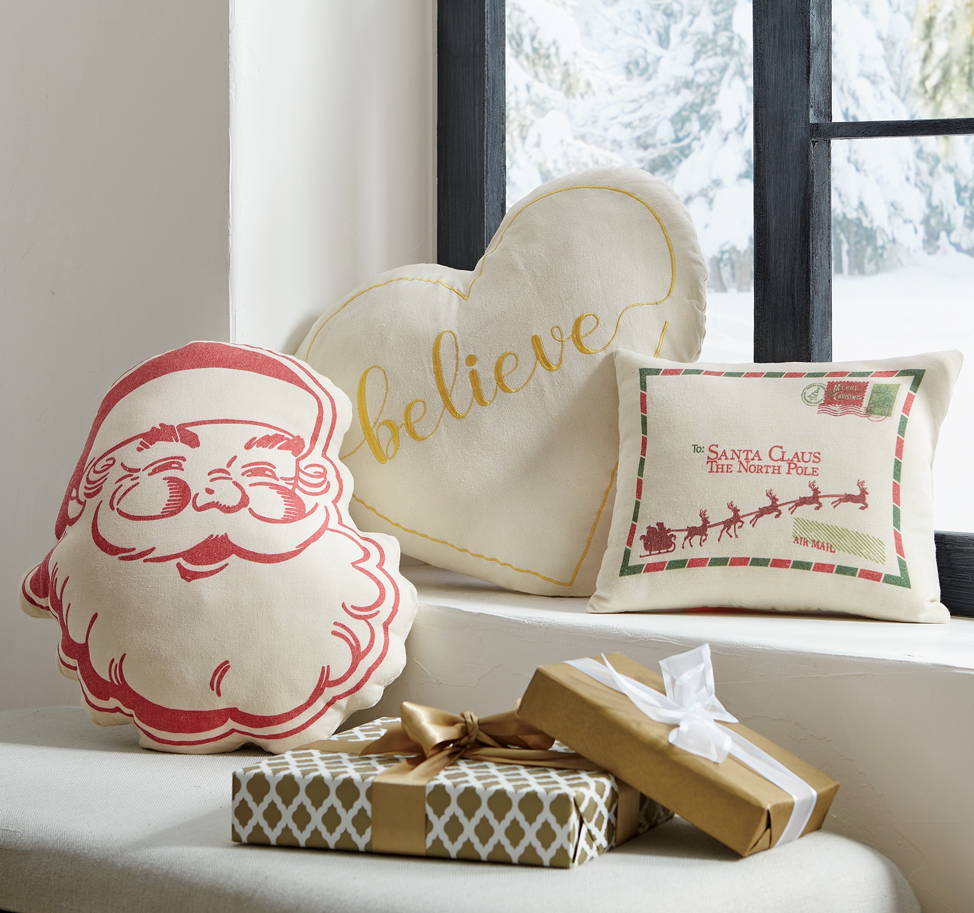 large christmas pillows