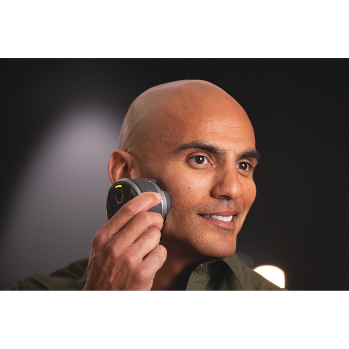 Microtouch Titanium Rechargeable Head Shaver, , large