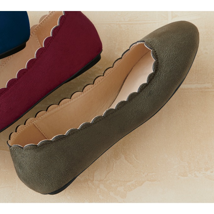 Scalloped Flat, , large