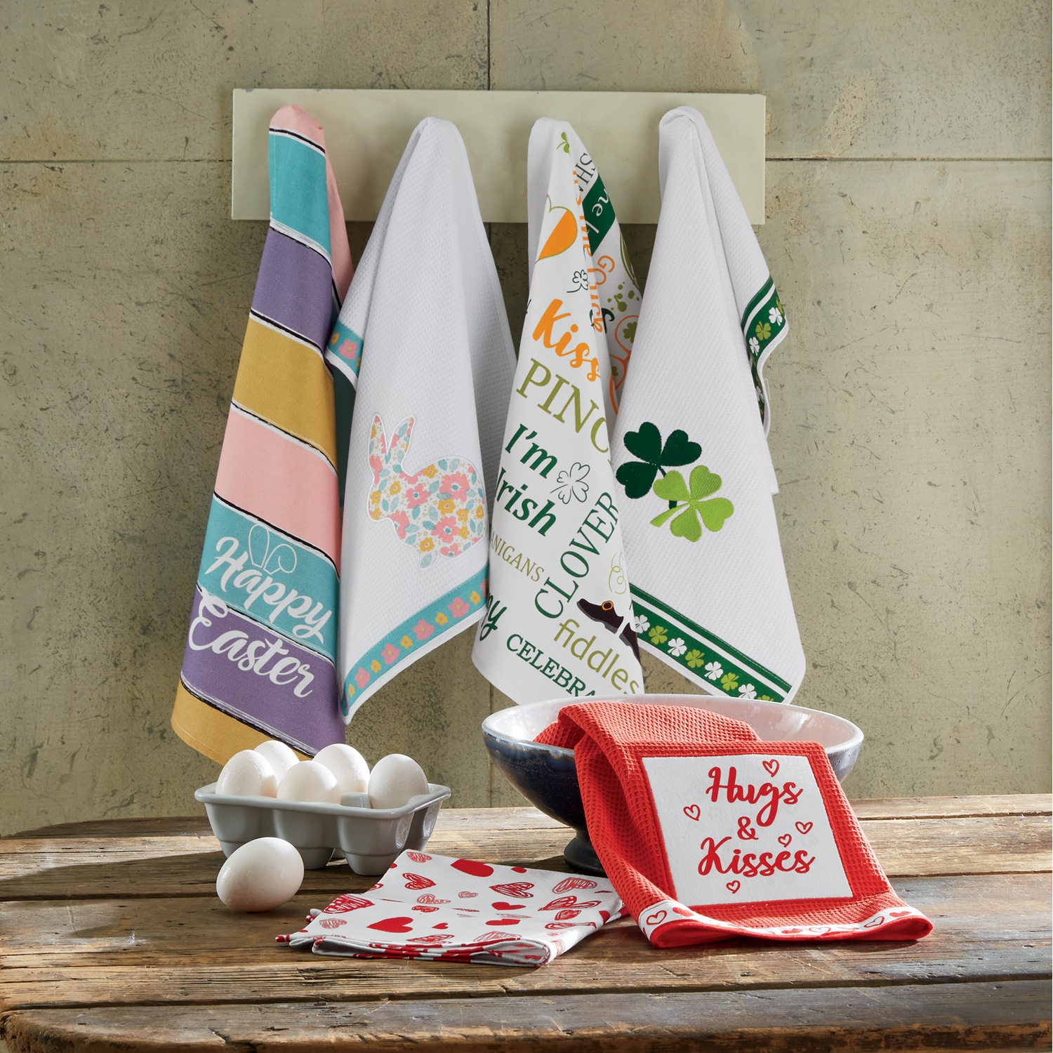 Seasonal kitchen hand on sale towels