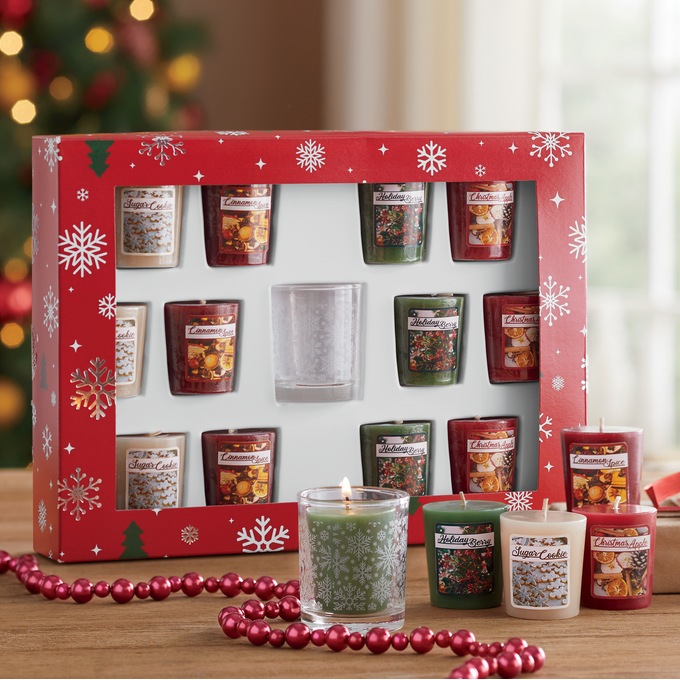 13-Piece Holiday Favorites Candle Gift Set, , large