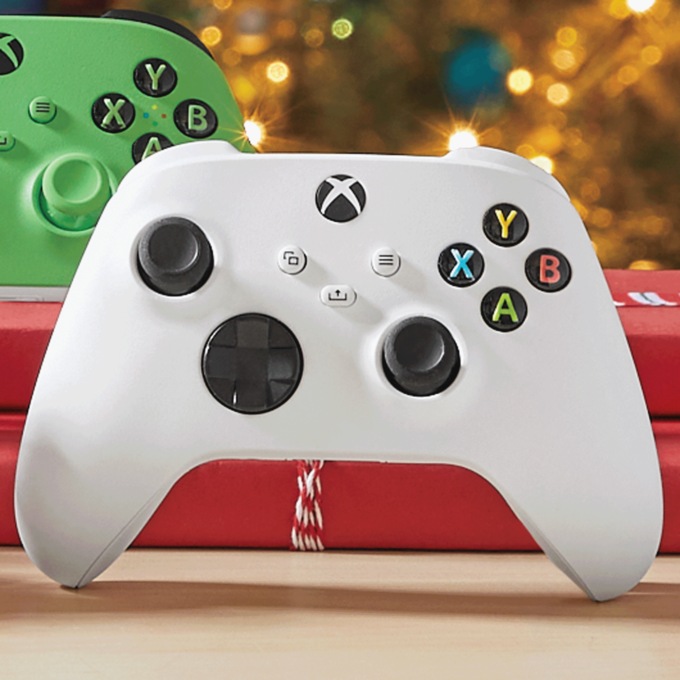 Microsoft Xbox Wireless Gaming Controller, Robot White, large