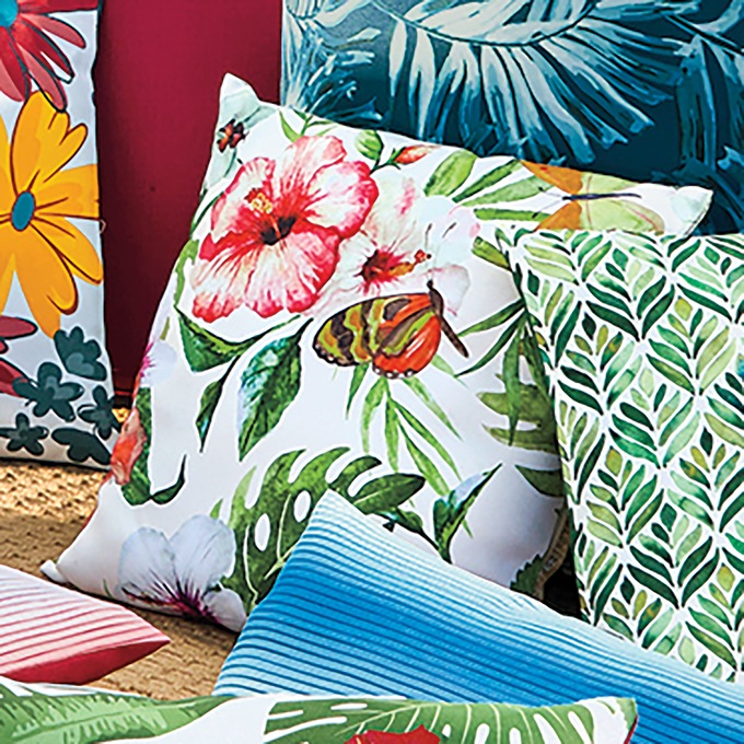 Set of 2 Pillows, , large