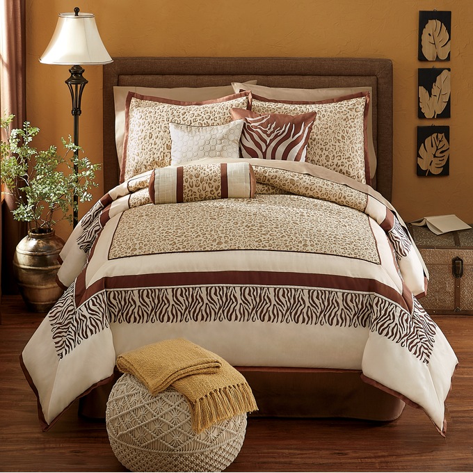 Nairobi 7-Piece Jacquard Comforter Set, , large