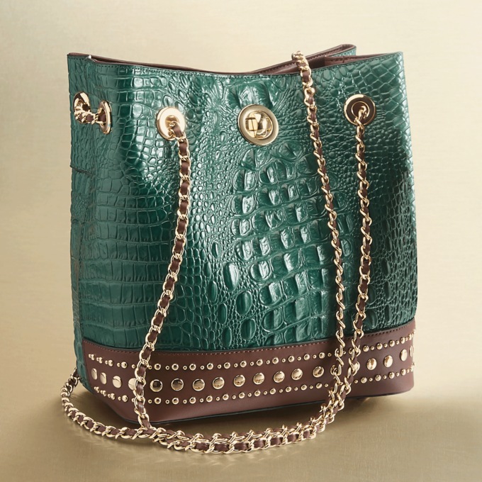 Handbags at macy's on sale outlet