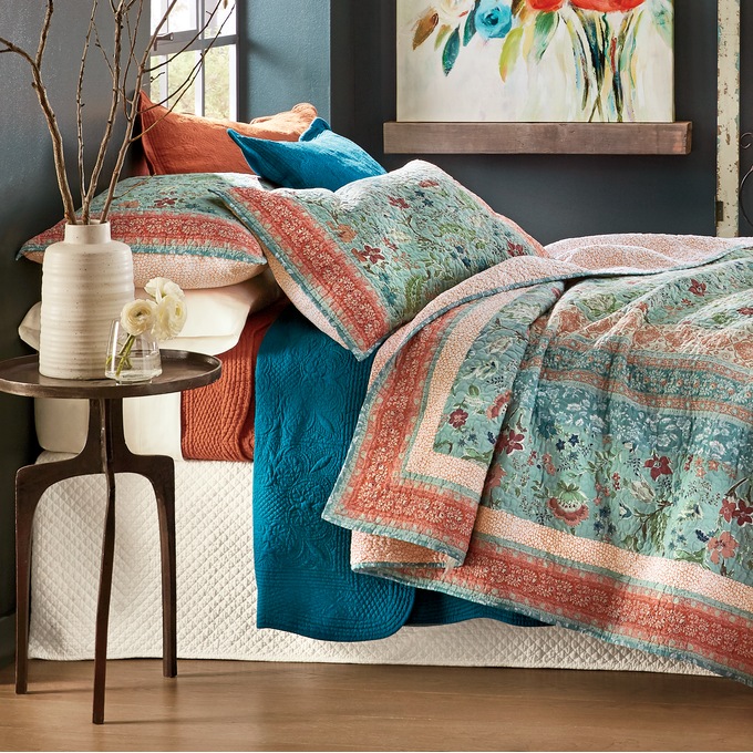 Anita Oversized Quilt And Sham Montgomery Ward