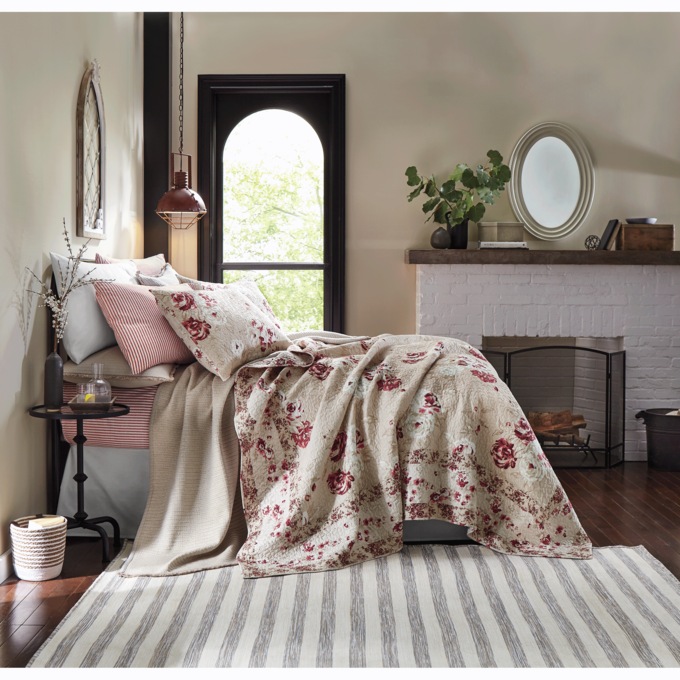 Hadley Oversized Quilt, , large