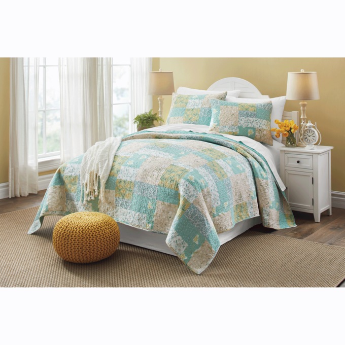 Evangeline 3-Piece Quilt Set, , large