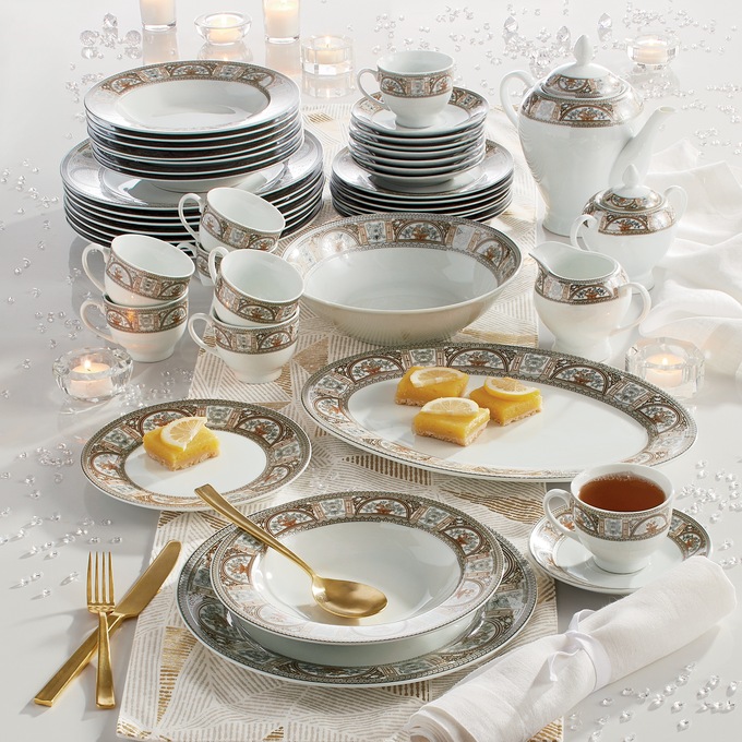47 Piece Accent Dinnerware Set