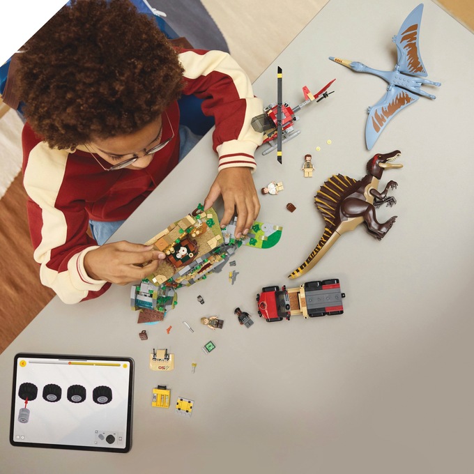 LEGO Jurassic World Spinosaurus & Quetzalcoatlus Air Mission, , large