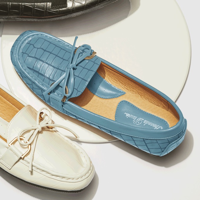 Amanda D'Laurie Croco-Bow Moccasin, , large